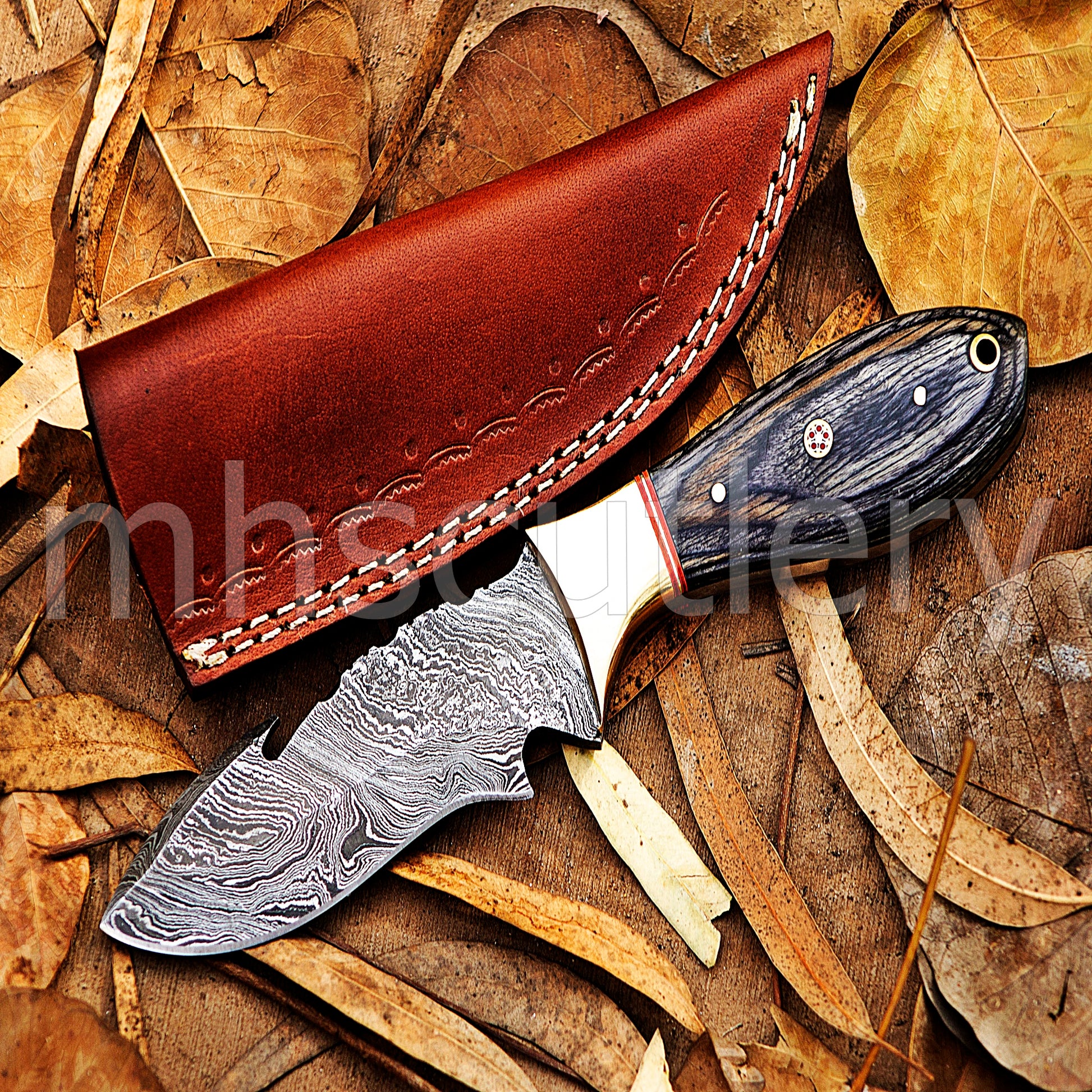 Handmade Fixed Blade Gut Hook Skinner Damascus Steel Knife | mhscutlery