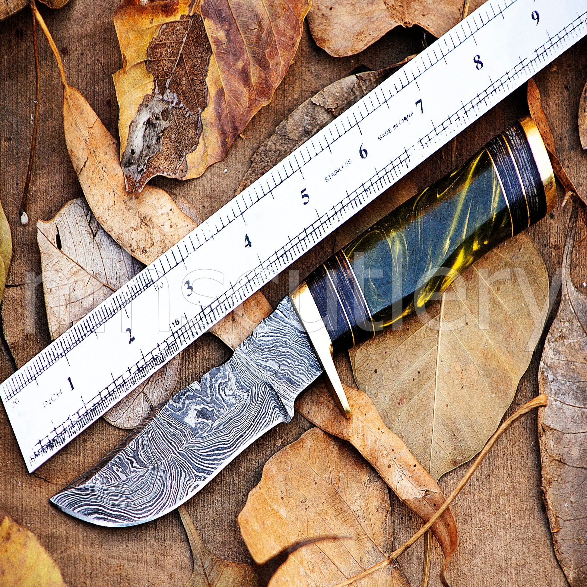 Damascus Steel Hunting Skinner Knife With Resin Handle | mhscutlery