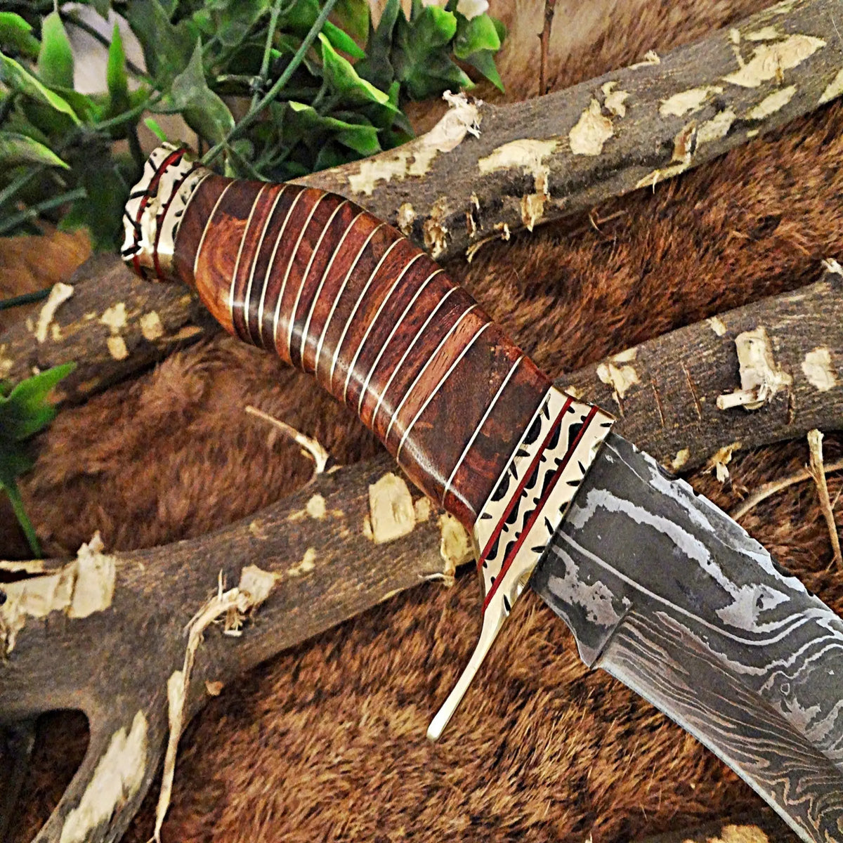 Hand-Forged Damascus Steel Bowie Knife | Custom Hunting