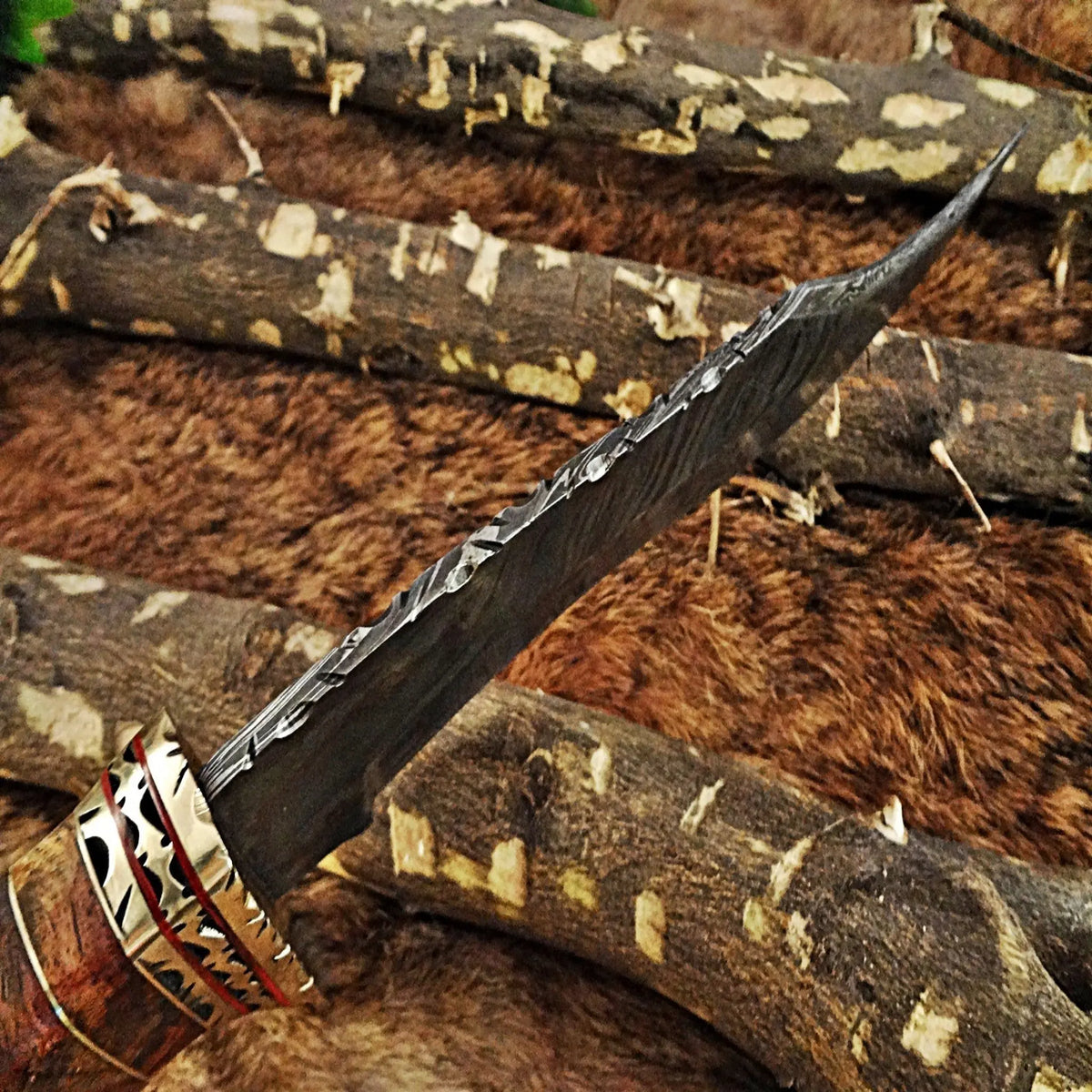 Hand-Forged Damascus Steel Bowie Knife | Custom Hunting