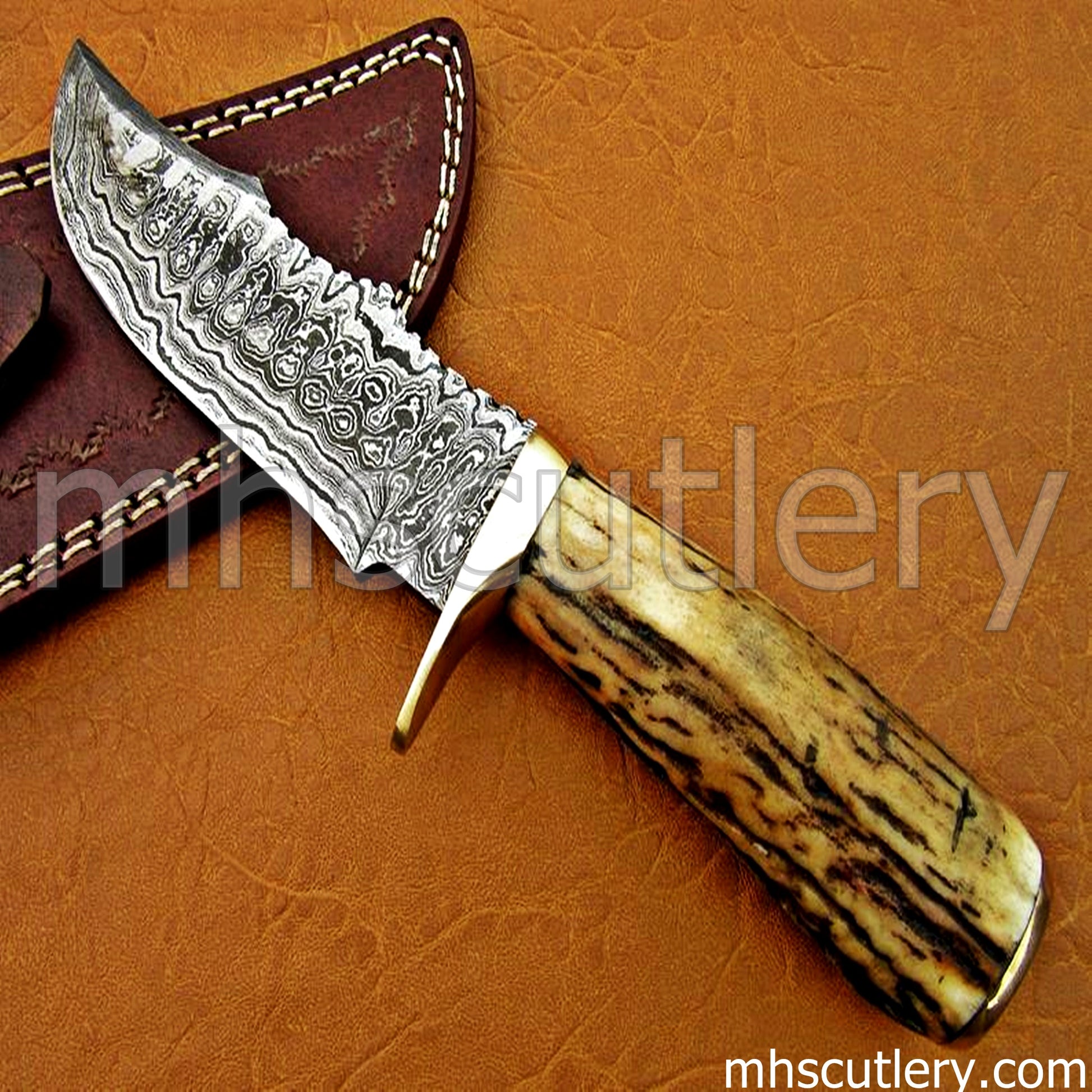 Ladder Damascus Steel Hunter's Knife / Antler Handle | mhscutlery