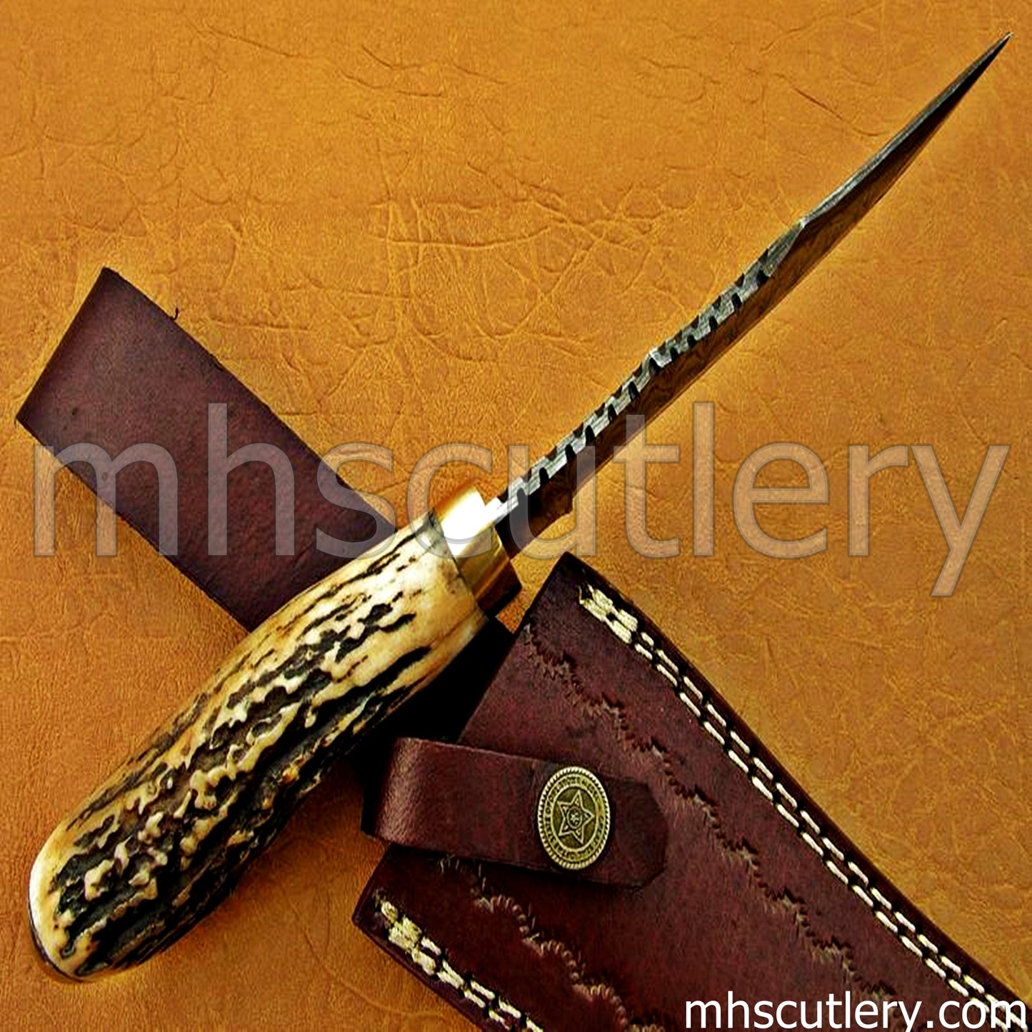 Ladder Damascus Steel Hunter's Knife / Antler Handle | mhscutlery