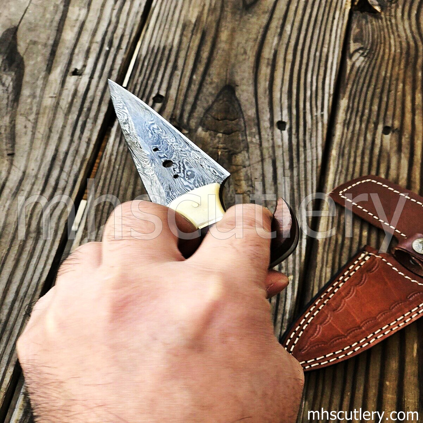 Damascus Steel Custom Push Dagger / Wood Handle | mhscutlery